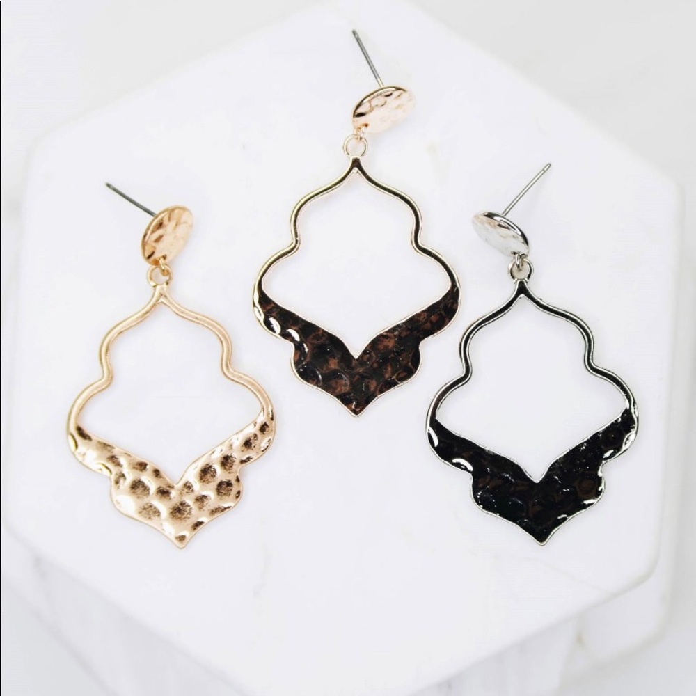 Willa 2.5” Hammered Gold Moroccan Style Earrings